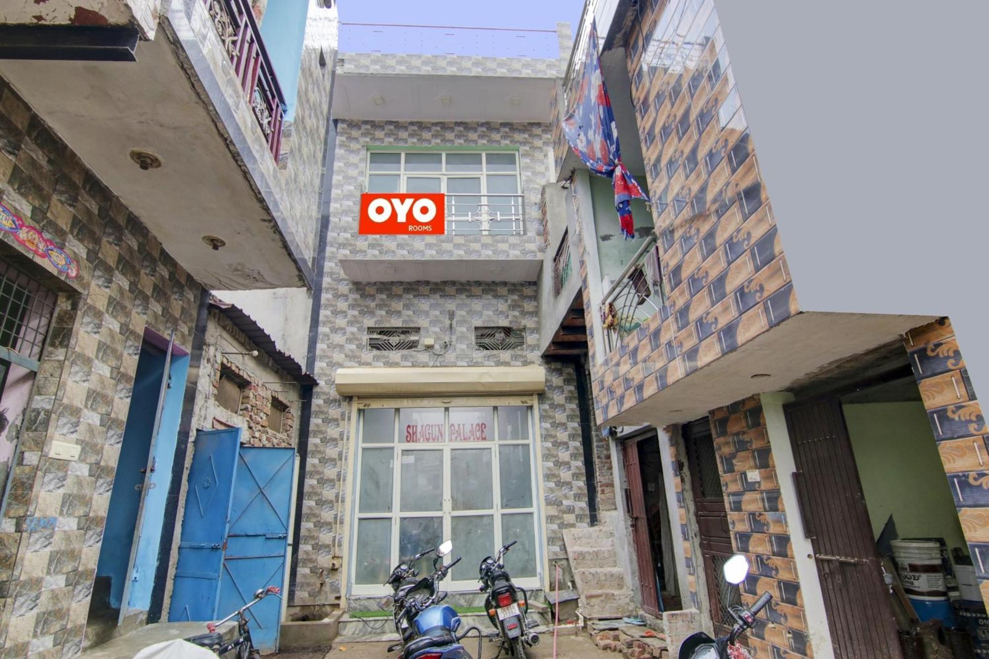 Hotel O S Palace Near Samaypur Badli Metro Station Delhi  Bagian luar foto